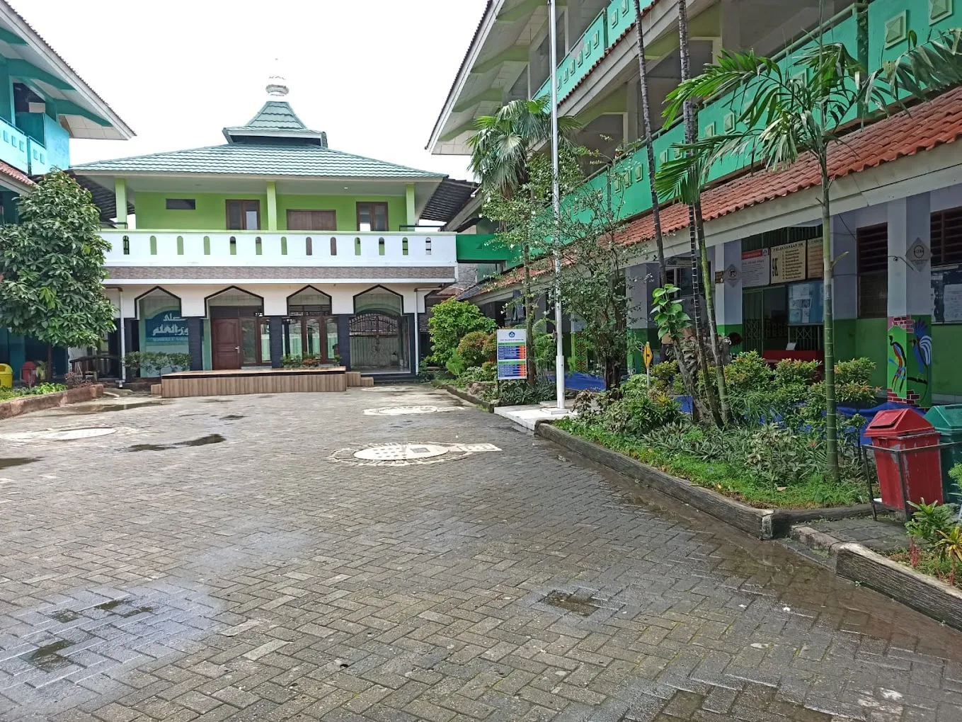 Layanan Publik